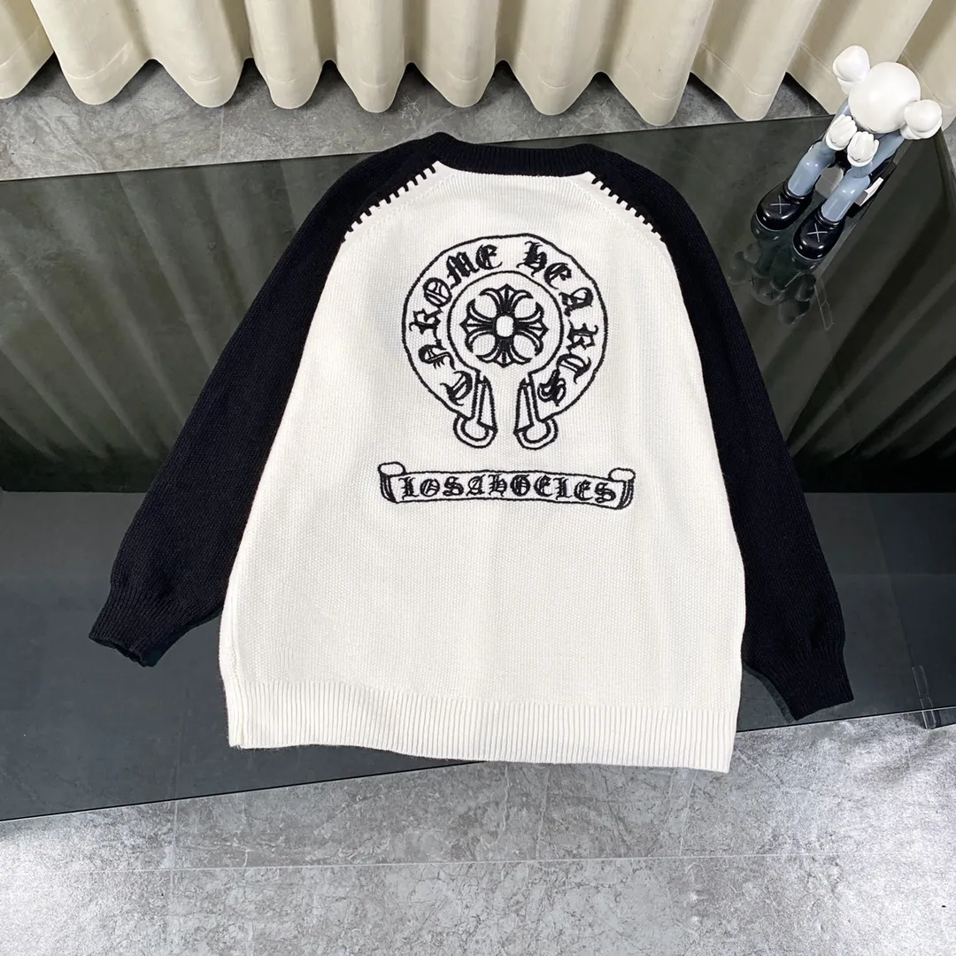 P280 ChromeHearts popular Chrome Hearts CH Sanskrit horseshoe cross embroidery button cardigan jacket raglan sleeve sweater, contrasting color splicing raglan round neck knitted sweater, unique knitting texture, soft and skin-friendly, classic pattern embroidery on the front and back. Retro chic. The contrasting color raglan sleeve design and the thick stitching craftsmanship at the joints make it look great when worn alone or layered! The fit is loose and slimming! Fashionable patchwork colored sweater, colorfully intertwined, with clear layers, warm and slimming. Whether worn alone or layered, you can easily control various styles and show your personal charm. The raglan sleeves are shoulder-width in contrasting colors and have ultra-detailed embroidery on the front and back, giving it a casual street feel. It looks great when worn alone! The sleeves are designed with contrasting colors and seams, and the round neck style reveals the neck and flatters the face shape! Wool blend knitted fabric, soft, comfortable and warm to the touch. Contrasting color design➕Loose fit, not flattering on your body shape and slimming, not to mention how easy it is to wear! Basic, versatile and fashionable classic! Black and white are versatile! Black and gray high-end! Couples get involved!  Color: black and white/black gray Size: S~M~L